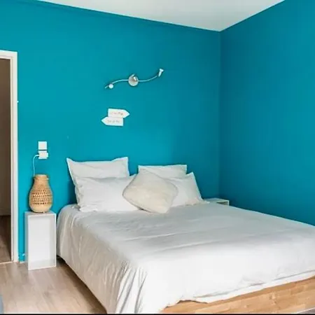 En Rouge Et Blanc : Appart D'exception De 250m² 公寓 *