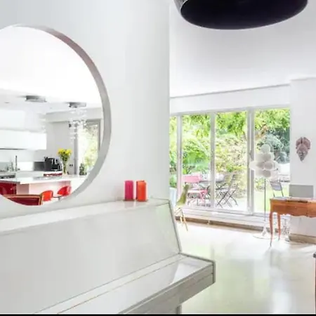 En Rouge Et Blanc : Appart D'exception De 250m² 公寓 *