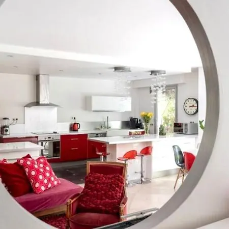 公寓 En Rouge Et Blanc : Appart D'exception De 250m² *